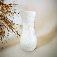 Vase décoratif est fait de verre de haute qualité BLANC